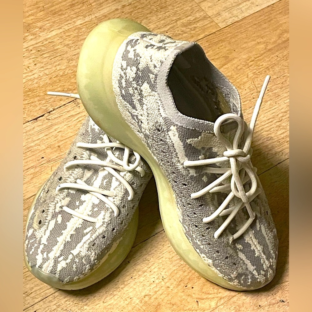 YEEZY BOOST 380-PYRITE-SIZE10